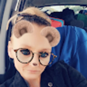 Meet your Posher, Jenn